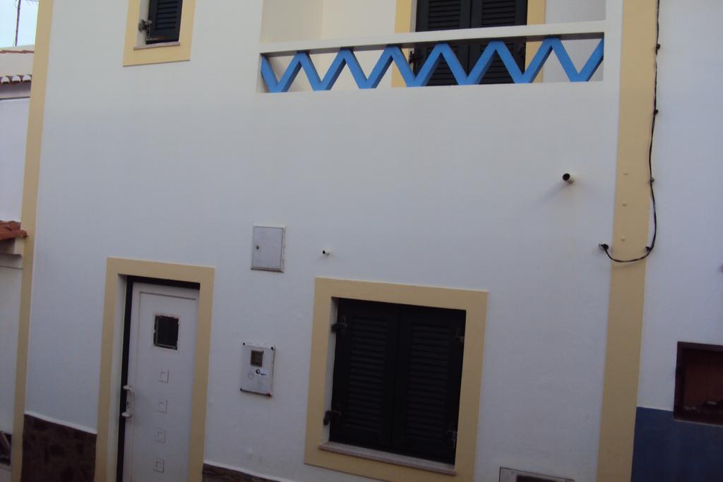 Odeceixe Beach Apartments Phòng bức ảnh